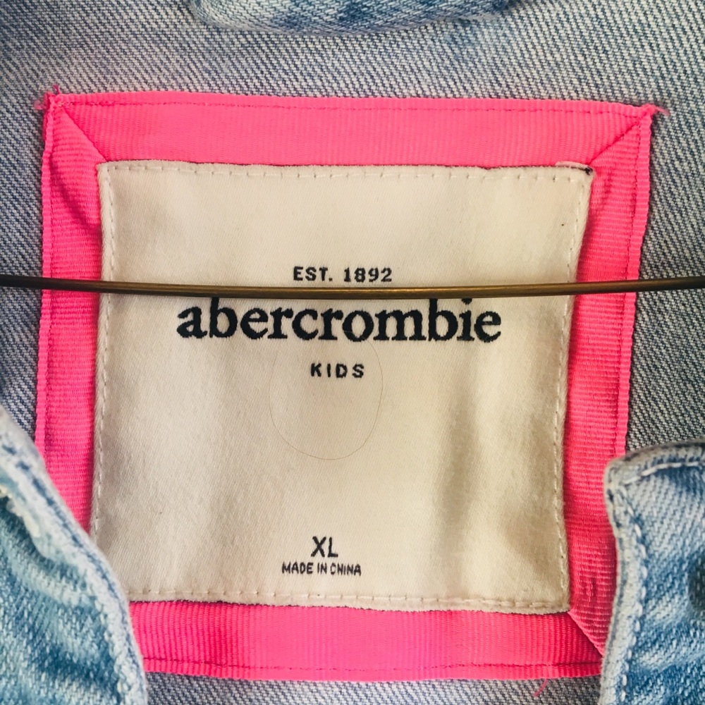 Jean Jacket - Picture 3 of 3